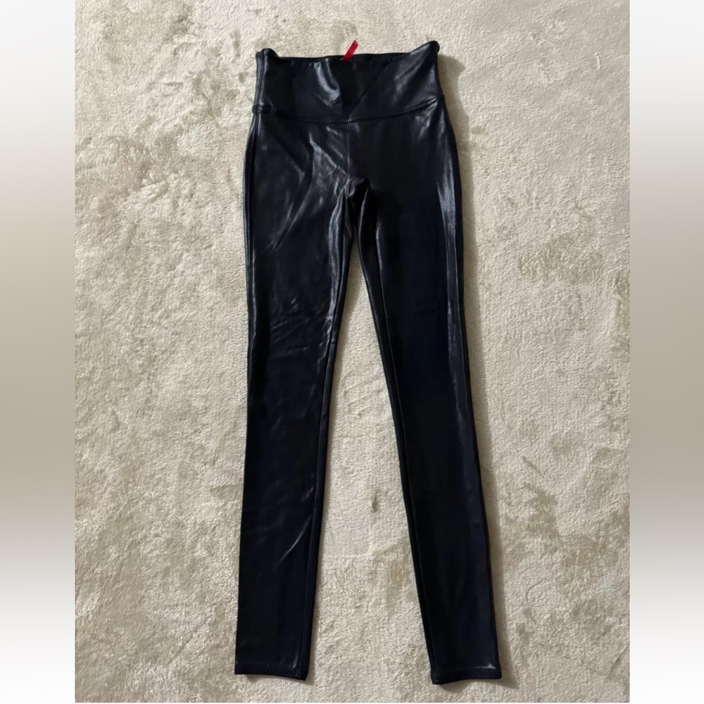 Spanx Women's Black Mid Rise Waisted Faux Leather Leggings Size Small